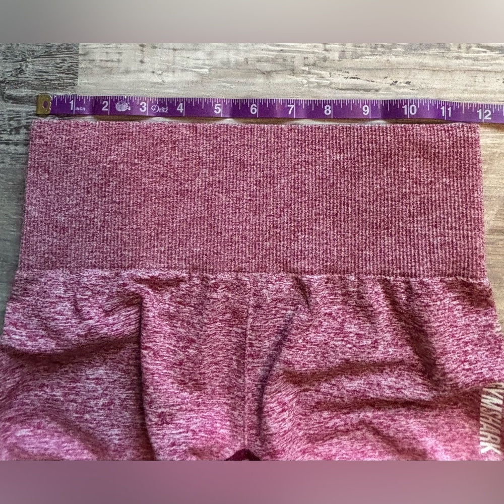 Gymshark Pink Ombre Leggings Size SM - Picture 4 of 5